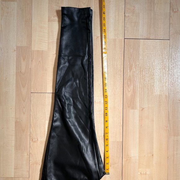 Faux-leather Pants | Guess - Picture 10 of 10
